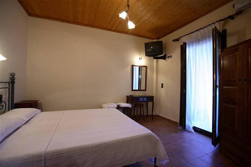 Mirsinia Apartments - Skopelos Loutraki  Exterior photo